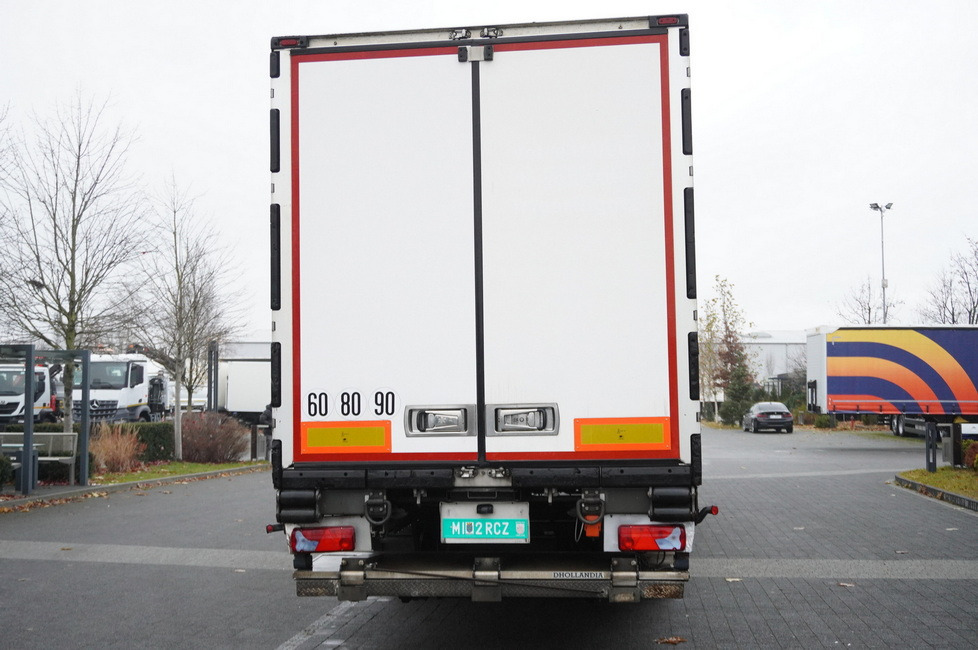 LAMBERET refrigerated semi-trailer / Carrier Vector 1550 unit - Chladírenský návěs: obrázek 5 LAMBERET refrigerated semi-trailer / Carrier Vector 1550 unit - Chladírenský návěs: obrázek 5