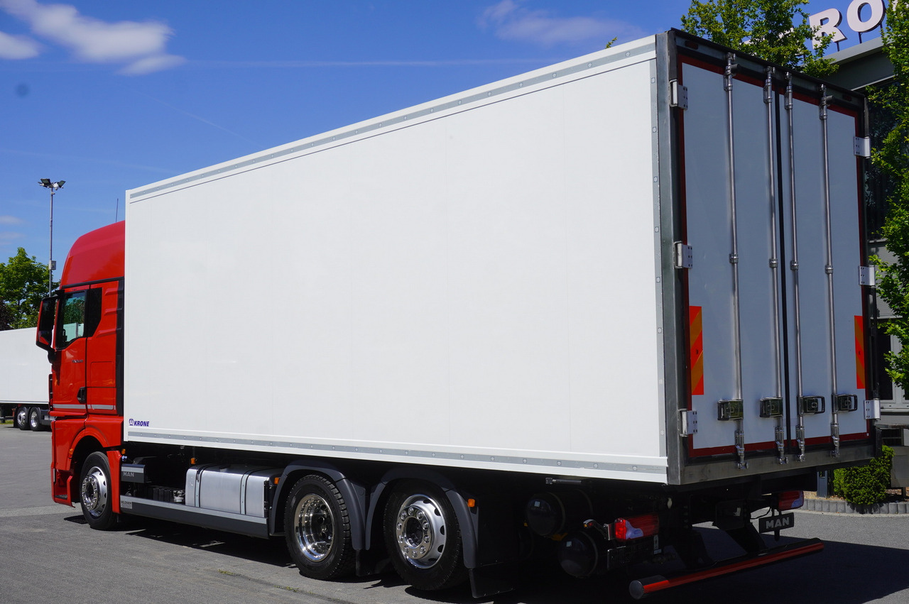 MAN GX 26.510 / 2022 / NEW Krone bitemperature refrigerated truck / Carrier Supra 850 MT / 4 units - Chladírenský nákladní automobil: obrázek 2 MAN GX 26.510 / 2022 / NEW Krone bitemperature refrigerated truck / Carrier Supra 850 MT / 4 units - Chladírenský nákladní automobil: obrázek 2