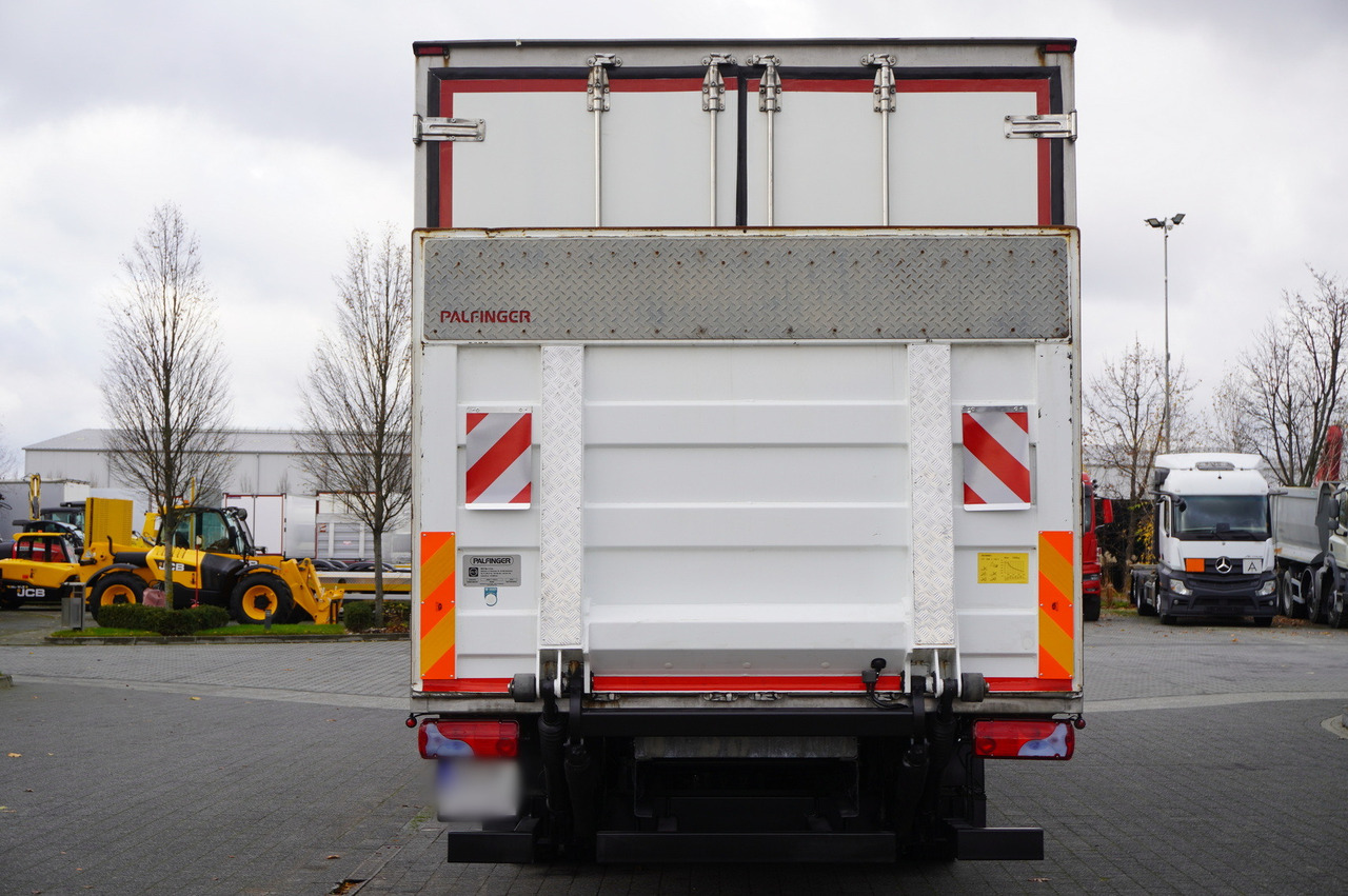 MAN TGL 12.190 / 14 EPAL Refrigerator / Carrier Xarios 500 / 3 units - Chladírenský nákladní automobil: obrázek 4 MAN TGL 12.190 / 14 EPAL Refrigerator / Carrier Xarios 500 / 3 units - Chladírenský nákladní automobil: obrázek 4