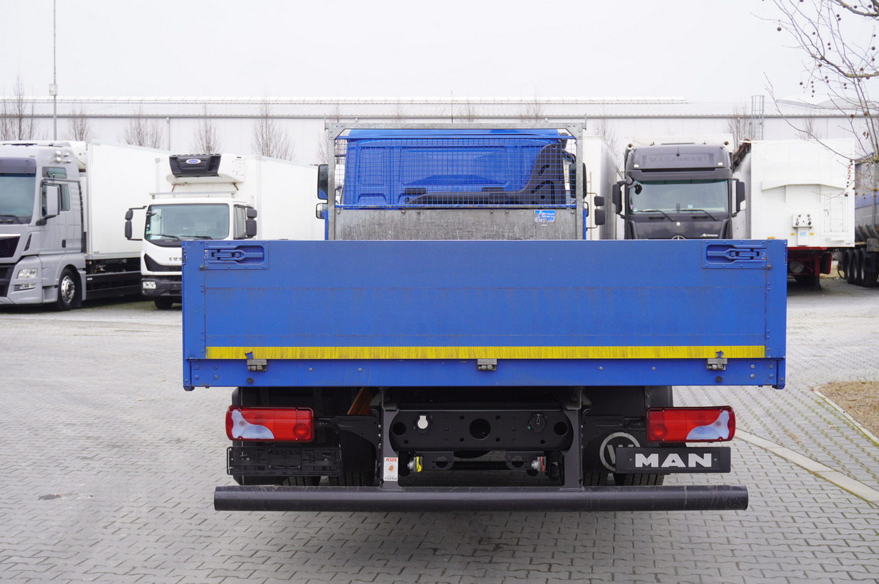 MAN TGM 15.250 / 160,000 km! / 2021 / Flatbed 18 EPAL / 8.8 t capacity - Nákladní automobil valníkový/ Plošinový: obrázek 4 MAN TGM 15.250 / 160,000 km! / 2021 / Flatbed 18 EPAL / 8.8 t capacity - Nákladní automobil valníkový/ Plošinový: obrázek 4