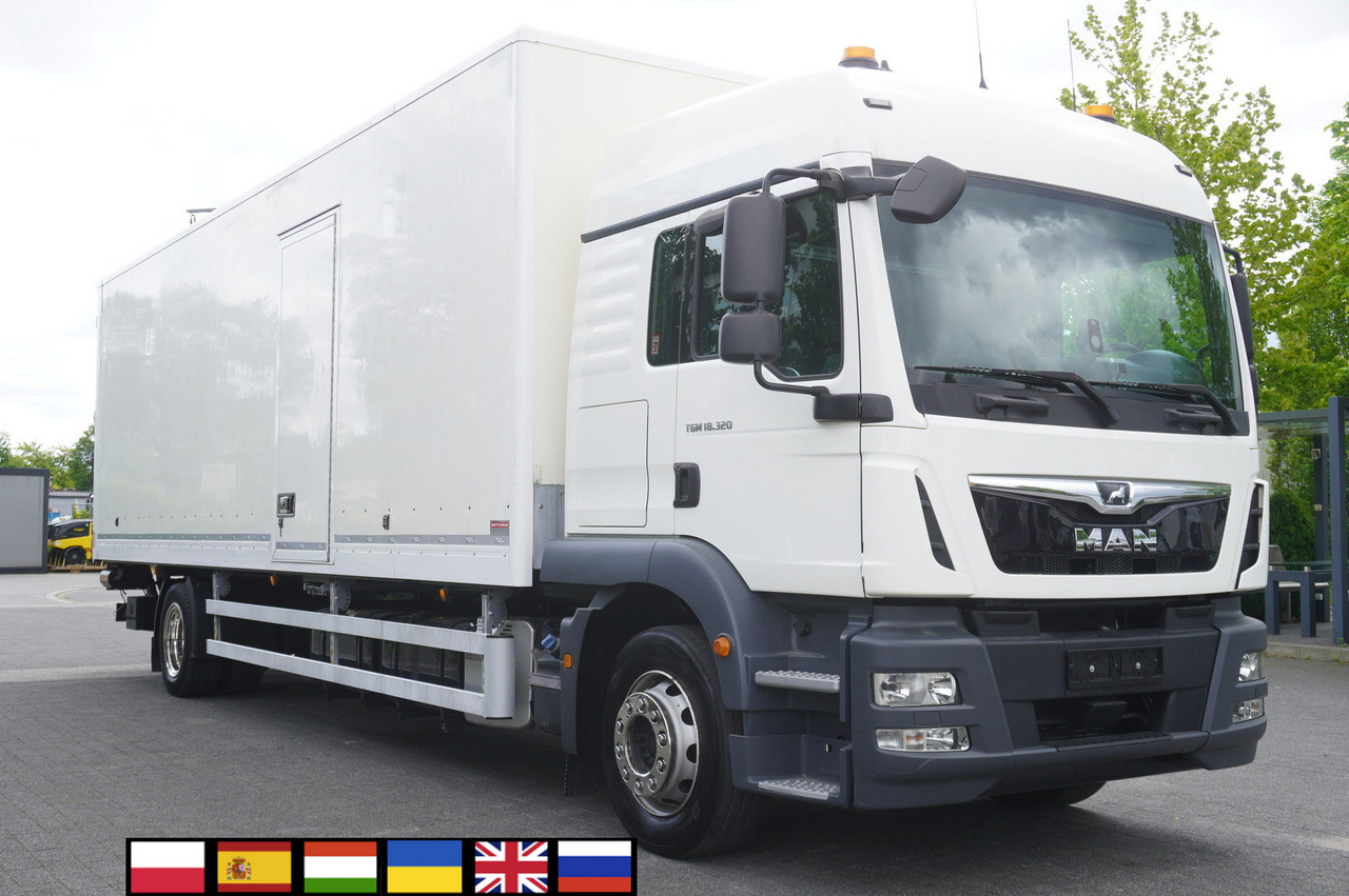 MAN TGM 18.320 / 21 EPAL box / 180 tho. km / Dhollandia 2500 kg / sleeping cab - Skříňový nákladní auto: obrázek 1 MAN TGM 18.320 / 21 EPAL box / 180 tho. km / Dhollandia 2500 kg / sleeping cab - Skříňový nákladní auto: obrázek 1