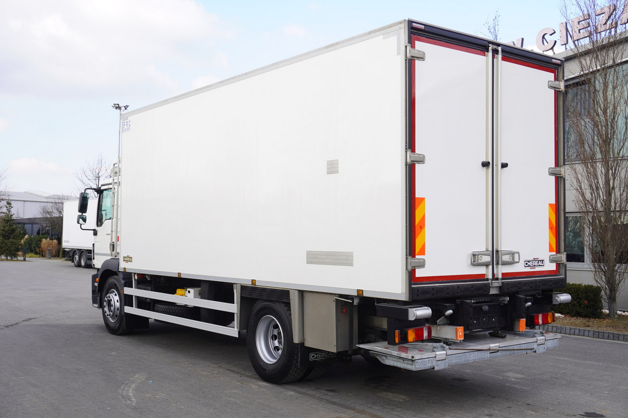 MAN TGM 18.320 / CHEREAU meat hook refrigerator / Carcass elevator - Chladírenský nákladní automobil: obrázek 5 MAN TGM 18.320 / CHEREAU meat hook refrigerator / Carcass elevator - Chladírenský nákladní automobil: obrázek 5
