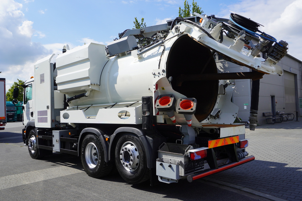 MAN TGM 26.340 E6 / RIVARD sewage cleaner 11.8 m3 / 170 tho. km / steered axle - Čistič odpadových jam: obrázek 5 MAN TGM 26.340 E6 / RIVARD sewage cleaner 11.8 m3 / 170 tho. km / steered axle - Čistič odpadových jam: obrázek 5