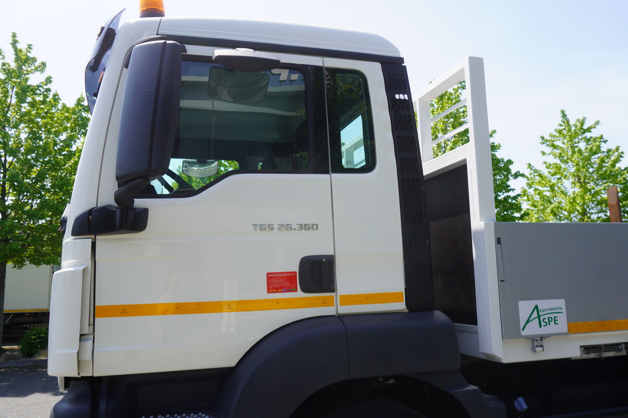 Auto s hydraulickou rukou MAN TGS 26.360 Flatbed / Fassi F175 7.7 T / steered 3rd axle: obrázek 20