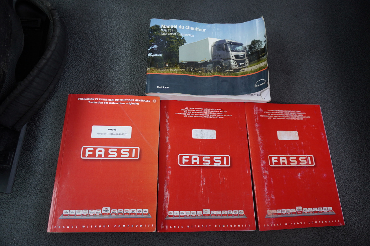 Auto s hydraulickou rukou MAN TGS 26.360 Flatbed / Fassi F175 7.7 T / steered 3rd axle: obrázek 29