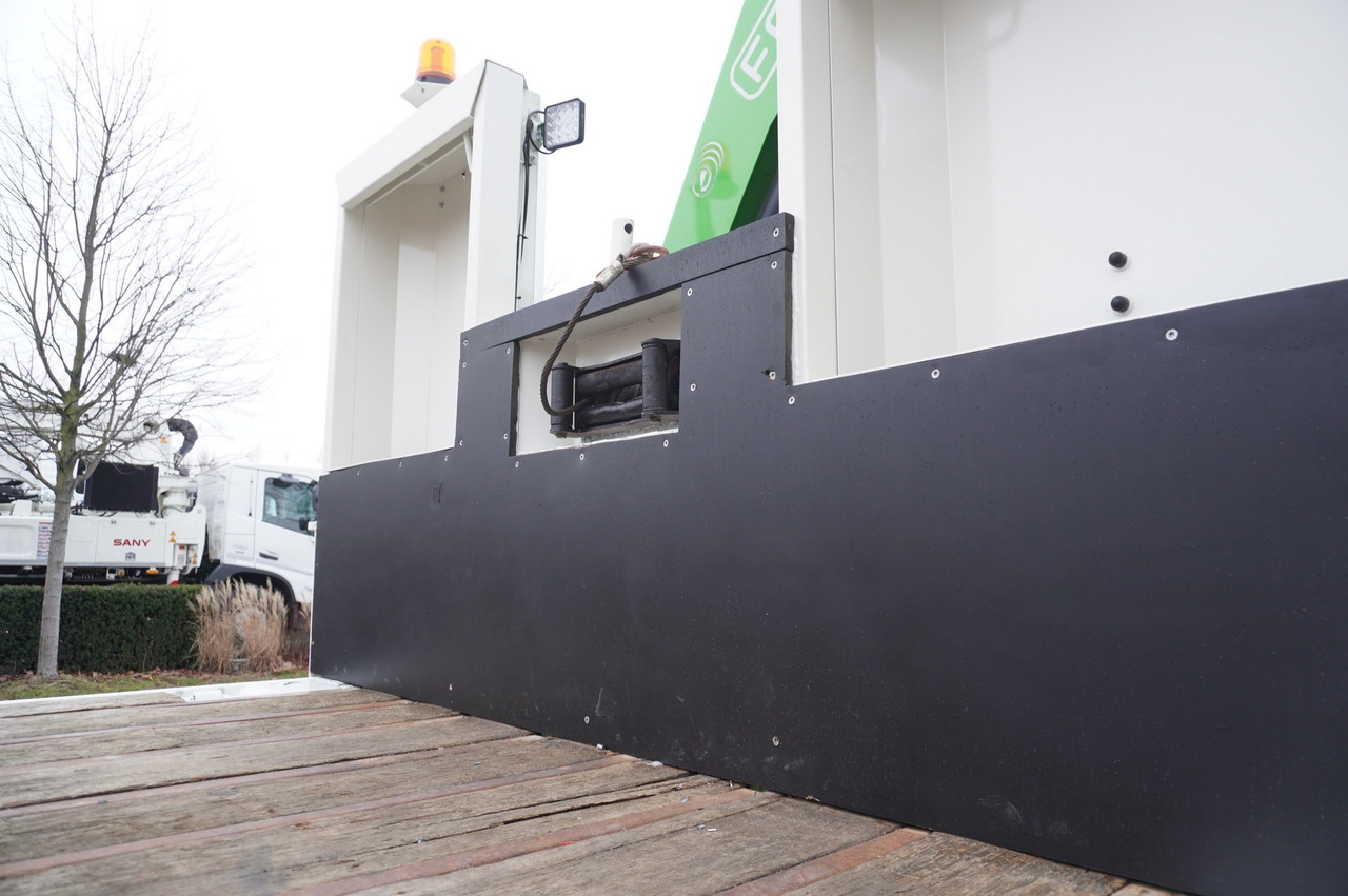 MAN TGS 35.360 E5 8x2 / HDS HIAB XS 166 HIDUO / 6.2 t lifting capacity / 12 m reach - Auto s hydraulickou rukou: obrázek 5 MAN TGS 35.360 E5 8x2 / HDS HIAB XS 166 HIDUO / 6.2 t lifting capacity / 12 m reach - Auto s hydraulickou rukou: obrázek 5