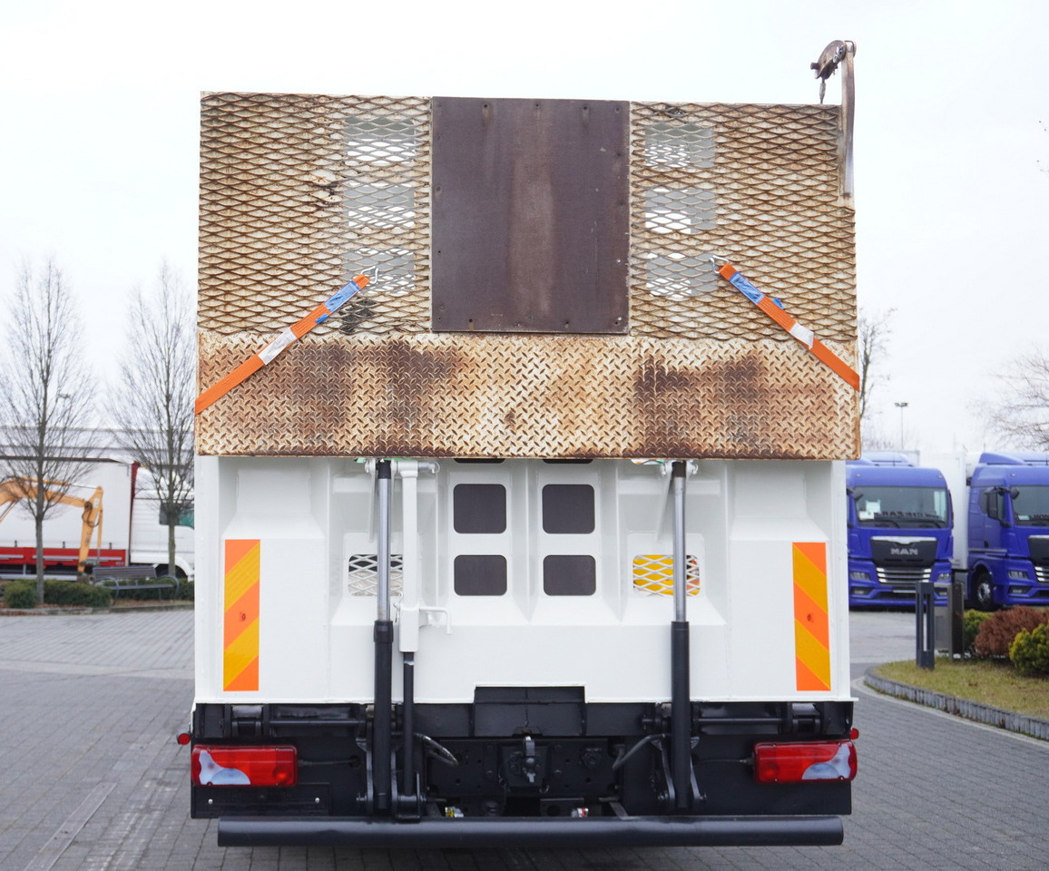 MAN TGS 35.360 E5 8x2 / HDS HIAB XS 166 HIDUO / 6.2 t lifting capacity / 12 m reach - Auto s hydraulickou rukou: obrázek 3 MAN TGS 35.360 E5 8x2 / HDS HIAB XS 166 HIDUO / 6.2 t lifting capacity / 12 m reach - Auto s hydraulickou rukou: obrázek 3