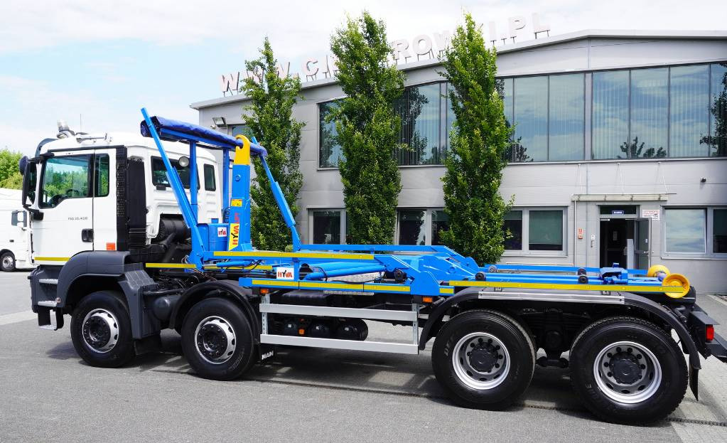 MAN TGS 35.400 8×4 HYVA LIFT 32.56 SE hooklift - Hákový nosič kontejnerů: obrázek 5 MAN TGS 35.400 8×4 HYVA LIFT 32.56 SE hooklift - Hákový nosič kontejnerů: obrázek 5