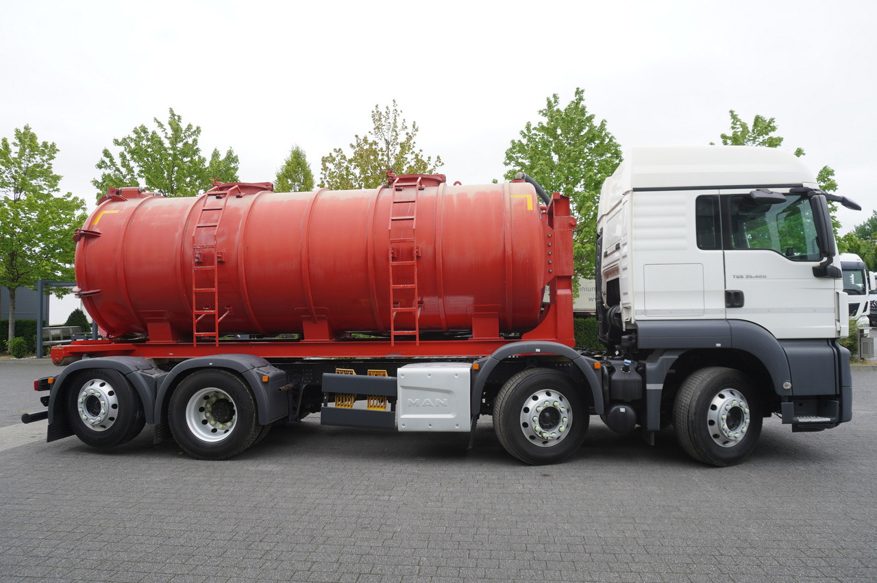 MAN TGS 35.420 8×2 / NEW septic barrel 13000 L / 3 steered axles - Cisternové vozidlo: obrázek 5 MAN TGS 35.420 8×2 / NEW septic barrel 13000 L / 3 steered axles - Cisternové vozidlo: obrázek 5