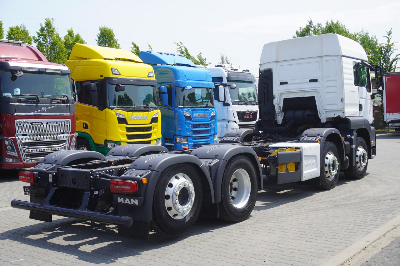 MAN TGS 35.420 8x2 / Chassis 6.4 m / 3 steered axles - Podvozek s kabinou: obrázek 5 MAN TGS 35.420 8x2 / Chassis 6.4 m / 3 steered axles - Podvozek s kabinou: obrázek 5