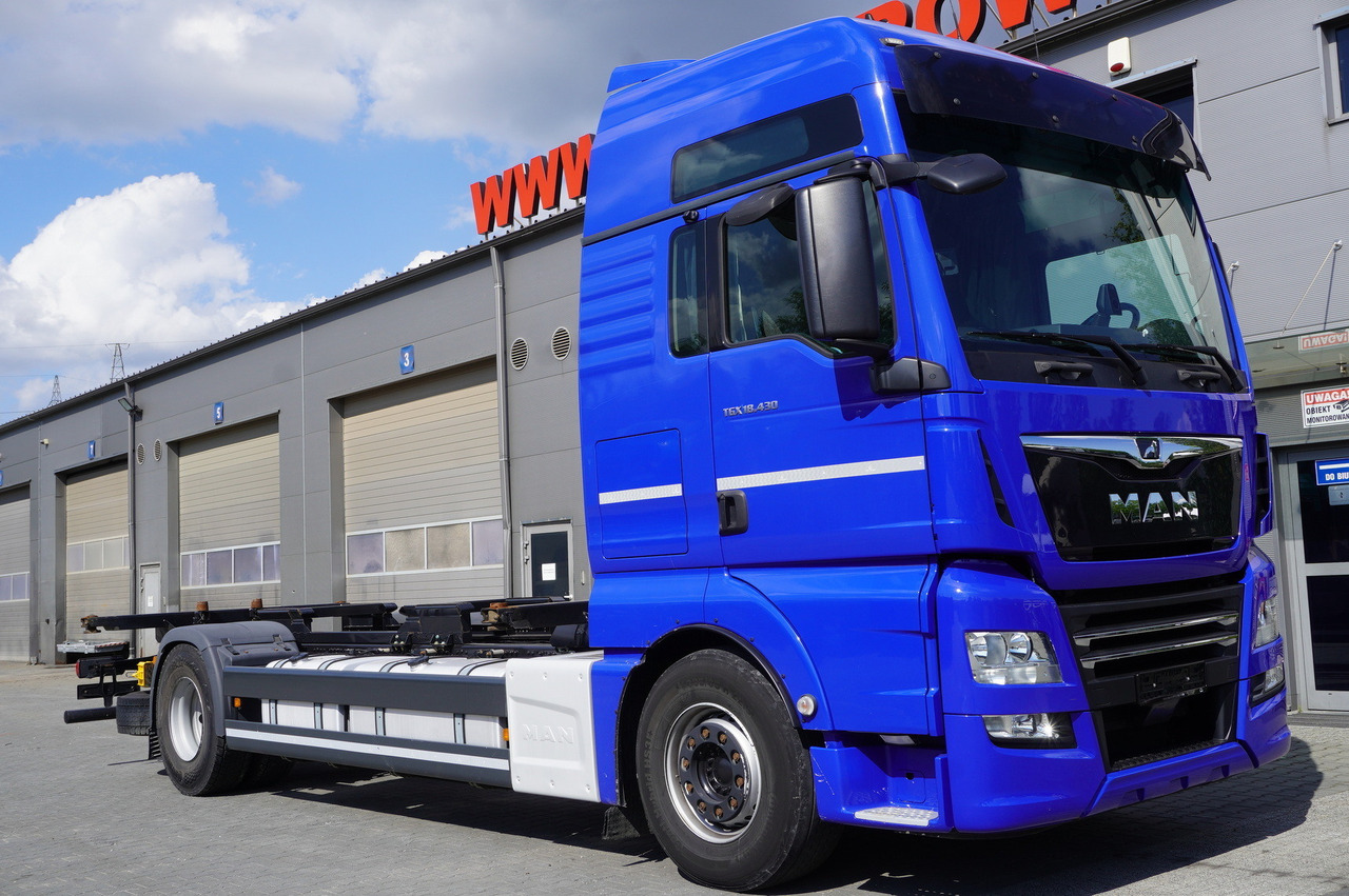 MAN TGX 18.430 / BDF / sleeping cab / 2021 / 4 units - Kontejnérový podvozek/ Výměnná nástavba: obrázek 2 MAN TGX 18.430 / BDF / sleeping cab / 2021 / 4 units - Kontejnérový podvozek/ Výměnná nástavba: obrázek 2
