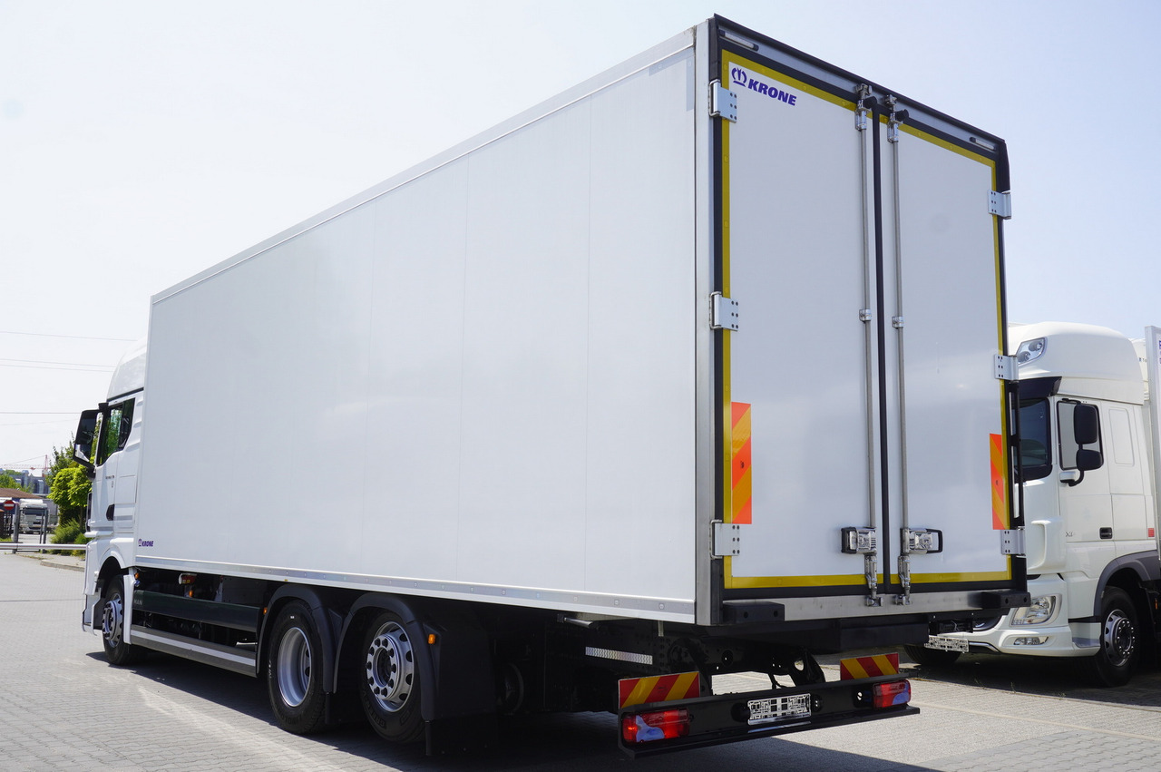 MAN TGX 26.470 / 2022 / Krone Refrigerator 40 EPAL Multitemp Dopplestock / Carrier Supra 950 MT - Chladírenský nákladní automobil: obrázek 4 MAN TGX 26.470 / 2022 / Krone Refrigerator 40 EPAL Multitemp Dopplestock / Carrier Supra 950 MT - Chladírenský nákladní automobil: obrázek 4