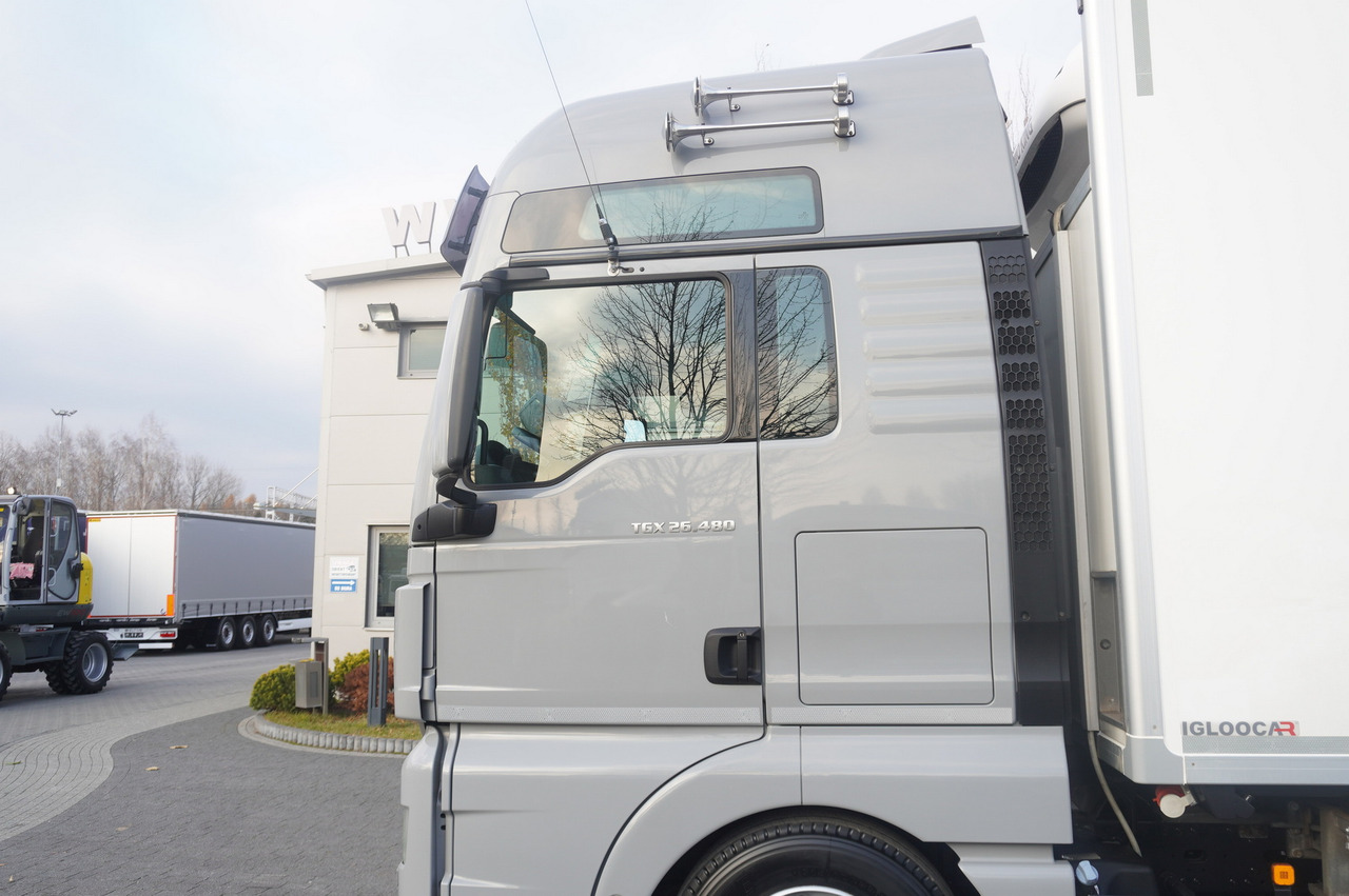 MAN TGX 26.480 / 6x2 / Chłodnia BDF Igloocar 18 palet / Thermoking - Chladírenský nákladní automobil: obrázek 5 MAN TGX 26.480 / 6x2 / Chłodnia BDF Igloocar 18 palet / Thermoking - Chladírenský nákladní automobil: obrázek 5