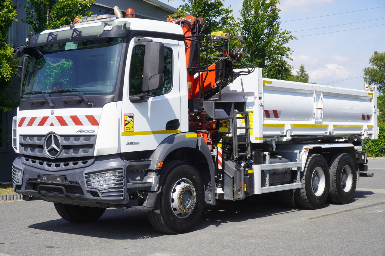 MERCEDES-BENZ AROCS 2636 / Fassi F155A.0.22 crane 6t / 120 tho. km / 3-sided dump truck / 2 x Bordmatic - Nákladní automobil valníkový/ Plošinový, Auto s hydraulickou rukou: obrázek 3 MERCEDES-BENZ AROCS 2636 / Fassi F155A.0.22 crane 6t / 120 tho. km / 3-sided dump truck / 2 x Bordmatic - Nákladní automobil valníkový/ Plošinový, Auto s hydraulickou rukou: obrázek 3