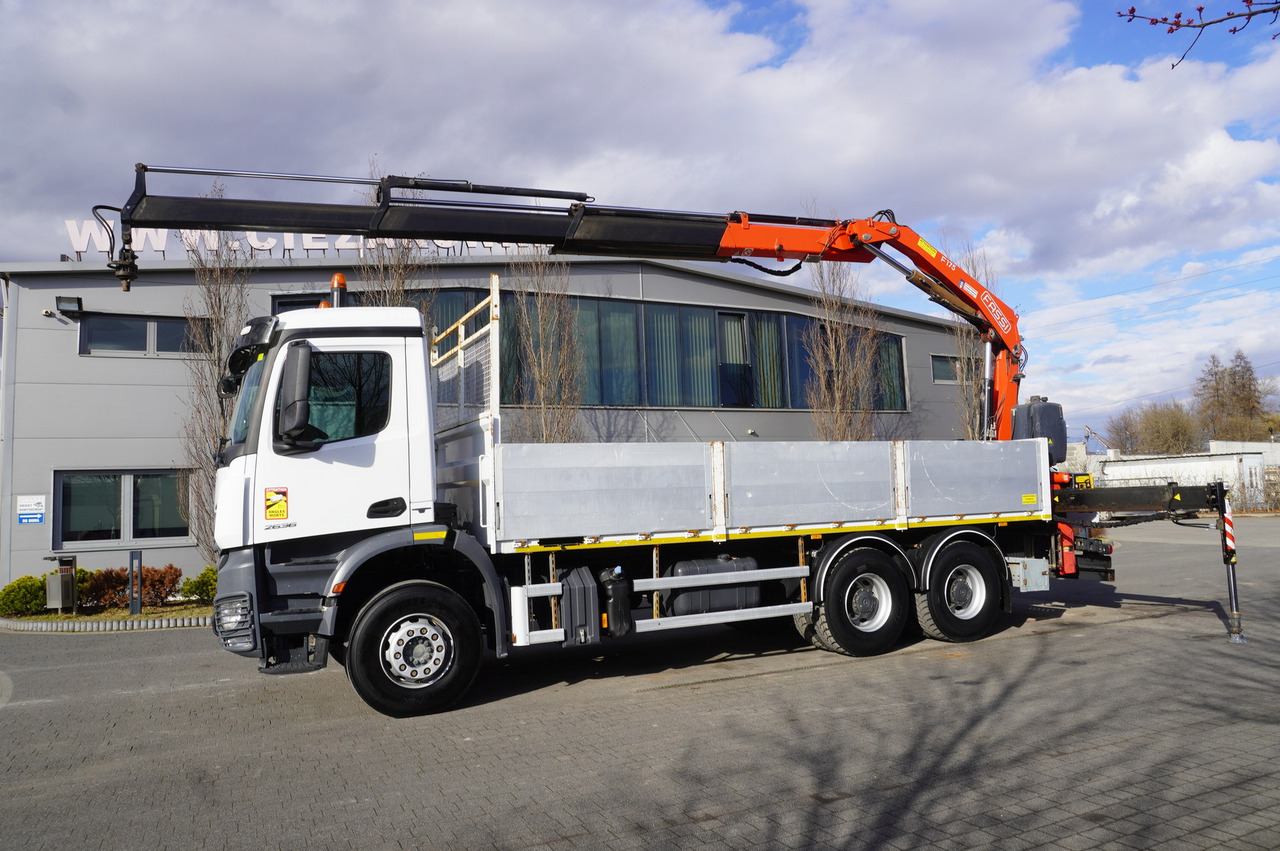 MERCEDES-BENZ AROCS 2636 Flatbed / HDS FASSI F175 7.7 T / 150,000 km - Auto s hydraulickou rukou: obrázek 4 MERCEDES-BENZ AROCS 2636 Flatbed / HDS FASSI F175 7.7 T / 150,000 km - Auto s hydraulickou rukou: obrázek 4
