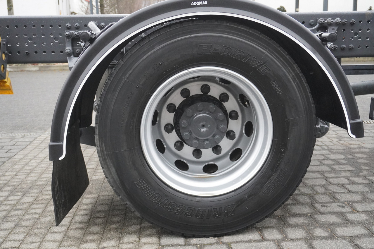 Podvozek s kabinou MERCEDES-BENZ Actros 1824 / 9.1 m chassis / sleeping cabin: obrázek 20