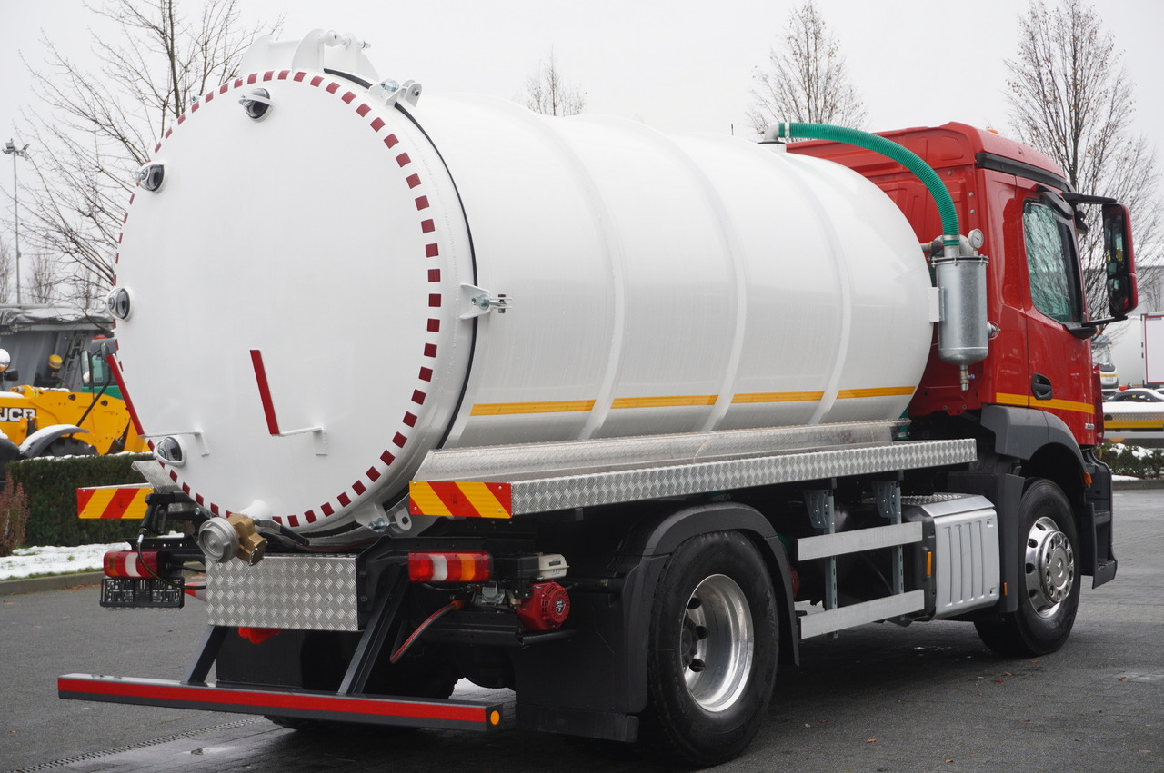 MERCEDES-BENZ Actros 1833 / 260 tho. km / NEW septic tank 11000 l - Cisternové vozidlo: obrázek 5 MERCEDES-BENZ Actros 1833 / 260 tho. km / NEW septic tank 11000 l - Cisternové vozidlo: obrázek 5