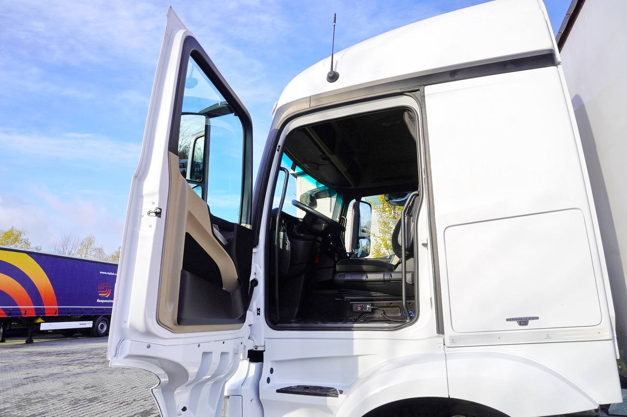 MERCEDES-BENZ Actros 1835 E6 4×2 / Curtainsider 21 pallets / tail lift 1.5t - Plachtový nákladní auto: obrázek 5 MERCEDES-BENZ Actros 1835 E6 4×2 / Curtainsider 21 pallets / tail lift 1.5t - Plachtový nákladní auto: obrázek 5