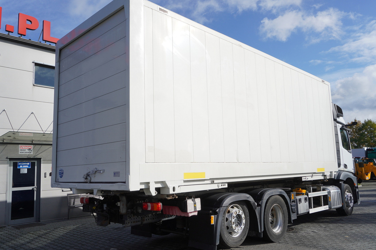 MERCEDES-BENZ Actros 2545 MP5 / KRONE 18 EPAL box body / ADR AT - Chladírenský nákladní automobil: obrázek 2 MERCEDES-BENZ Actros 2545 MP5 / KRONE 18 EPAL box body / ADR AT - Chladírenský nákladní automobil: obrázek 2