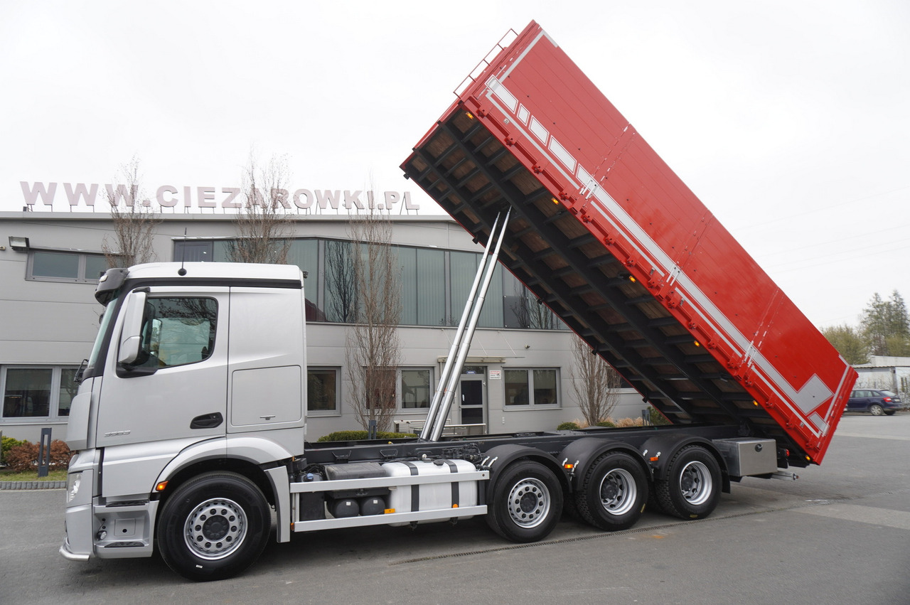 MERCEDES-BENZ Actros 3563 8x4 / Tipper for grain 20 t load capacity - Nákladní automobil valníkový/ Plošinový: obrázek 4 MERCEDES-BENZ Actros 3563 8x4 / Tipper for grain 20 t load capacity - Nákladní automobil valníkový/ Plošinový: obrázek 4
