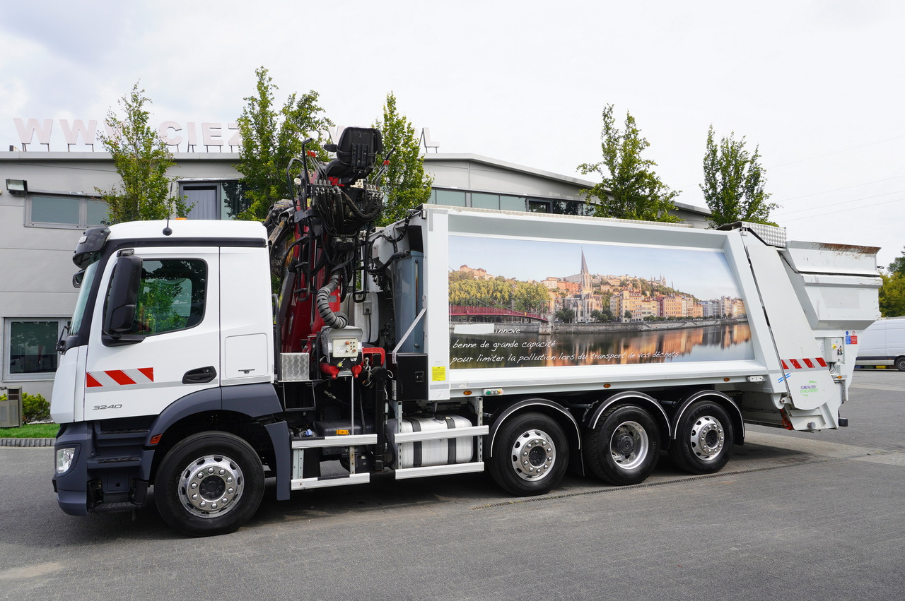 MERCEDES-BENZ Antos 3240 8x2 / Tajfun 5T crane / Farid Industries garbage truck/ 3 steered axles - Vůz na odvoz odpadků: obrázek 5 MERCEDES-BENZ Antos 3240 8x2 / Tajfun 5T crane / Farid Industries garbage truck/ 3 steered axles - Vůz na odvoz odpadků: obrázek 5