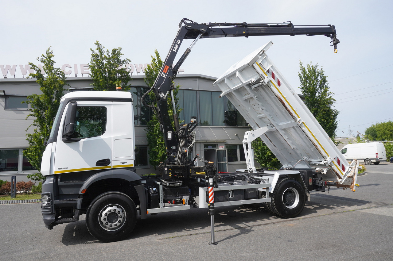 MERCEDES-BENZ Arocs 1833 / 87,000 km!!! / Hds HIAB X-DUO 128 B-2 / three-sided tipper - Sklápěč, Auto s hydraulickou rukou: obrázek 4 MERCEDES-BENZ Arocs 1833 / 87,000 km!!! / Hds HIAB X-DUO 128 B-2 / three-sided tipper - Sklápěč, Auto s hydraulickou rukou: obrázek 4