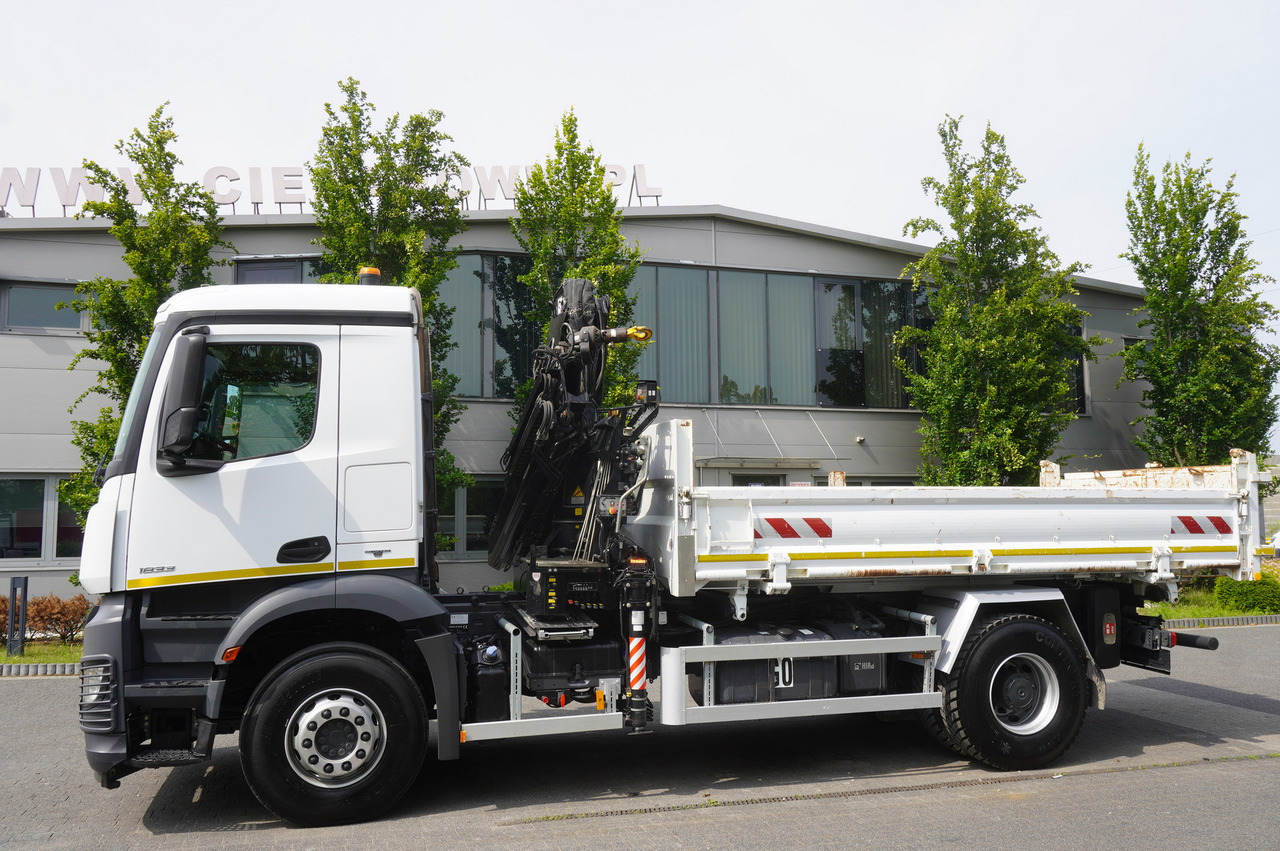 MERCEDES-BENZ Arocs 1833 / 87,000 km!!! / Hds HIAB X-DUO 128 B-2 / three-sided tipper - Sklápěč, Auto s hydraulickou rukou: obrázek 5 MERCEDES-BENZ Arocs 1833 / 87,000 km!!! / Hds HIAB X-DUO 128 B-2 / three-sided tipper - Sklápěč, Auto s hydraulickou rukou: obrázek 5