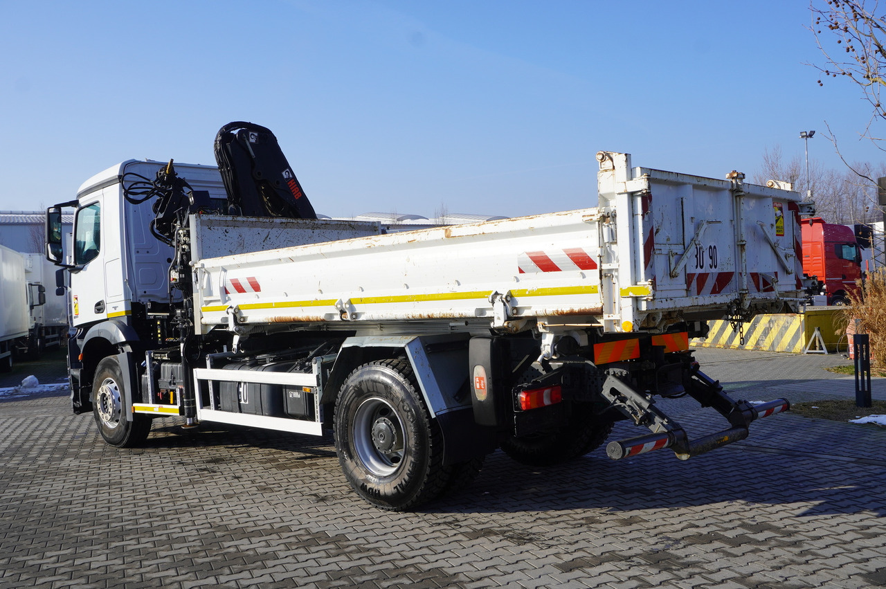 MERCEDES-BENZ Arocs 1833 / 87,000 km!!! / Hds HIAB X-DUO 128 B-2 / three-sided tipper - Auto s hydraulickou rukou, Auto s hydraulickou rukou: obrázek 5 MERCEDES-BENZ Arocs 1833 / 87,000 km!!! / Hds HIAB X-DUO 128 B-2 / three-sided tipper - Auto s hydraulickou rukou, Auto s hydraulickou rukou: obrázek 5