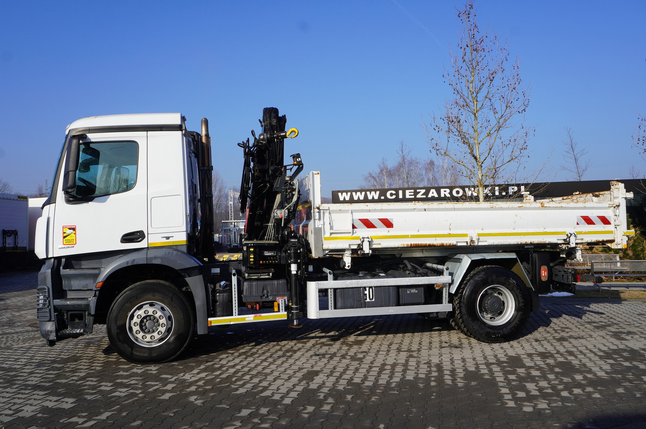 MERCEDES-BENZ Arocs 1833 / 87,000 km!!! / Hds HIAB X-DUO 128 B-2 / three-sided tipper - Nákladní automobil valníkový/ Plošinový, Auto s hydraulickou rukou: obrázek 4 MERCEDES-BENZ Arocs 1833 / 87,000 km!!! / Hds HIAB X-DUO 128 B-2 / three-sided tipper - Nákladní automobil valníkový/ Plošinový, Auto s hydraulickou rukou: obrázek 4