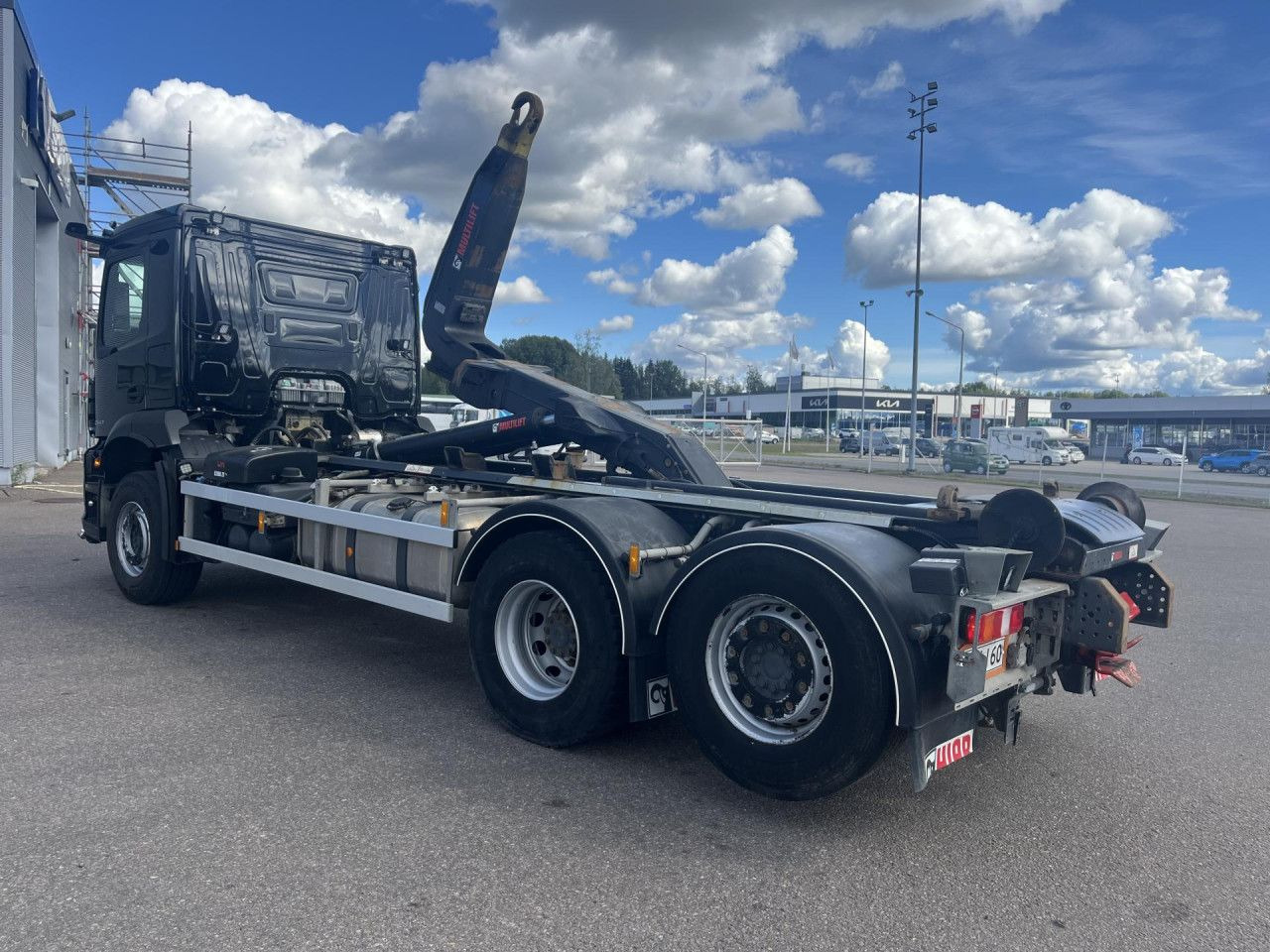 MERCEDES-BENZ Arocs 2543 6x2*4 / 21t Hooklift HIAB ULT21Z56 / 2022 - Hákový nosič kontejnerů: obrázek 2 MERCEDES-BENZ Arocs 2543 6x2*4 / 21t Hooklift HIAB ULT21Z56 / 2022 - Hákový nosič kontejnerů: obrázek 2