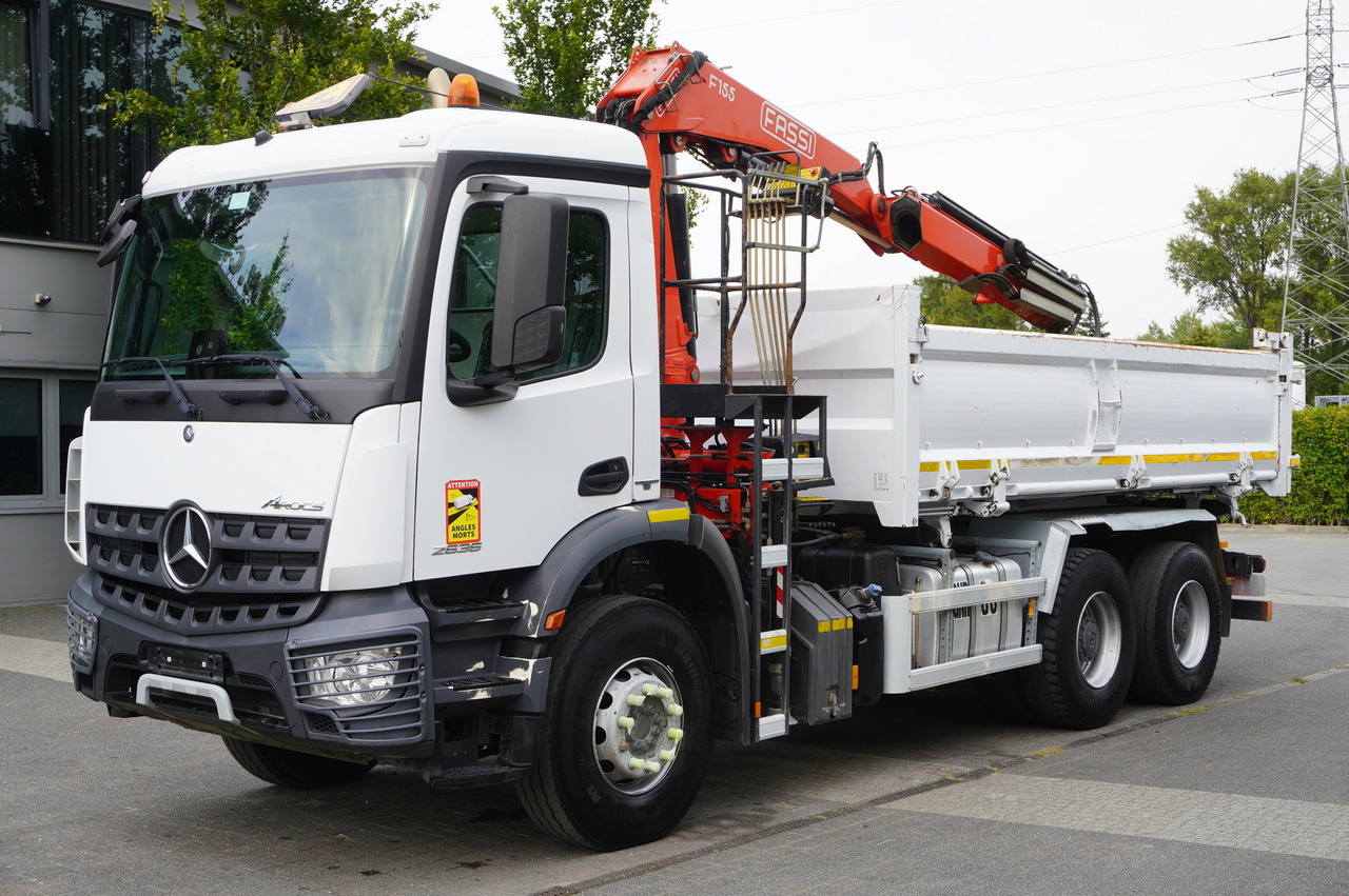 MERCEDES-BENZ Arocs 2636 / 6x4 / HDS Fassi / 3-Way Tipper / Bortmatic - Sklápěč, Auto s hydraulickou rukou: obrázek 4 MERCEDES-BENZ Arocs 2636 / 6x4 / HDS Fassi / 3-Way Tipper / Bortmatic - Sklápěč, Auto s hydraulickou rukou: obrázek 4