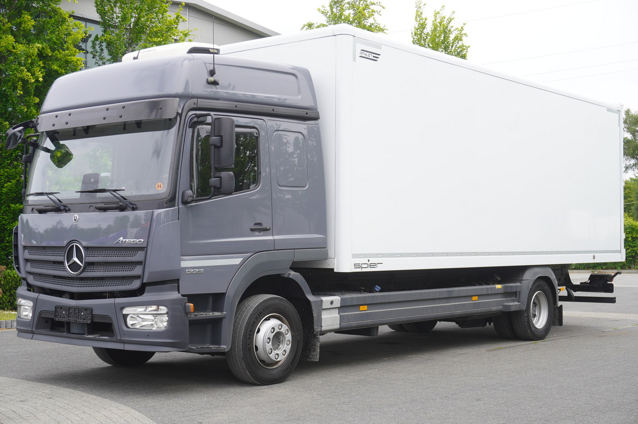 MERCEDES-BENZ Atego 1223 / 18 EPAL box / 2021 / sleeping cab - Skříňový nákladní auto: obrázek 2 MERCEDES-BENZ Atego 1223 / 18 EPAL box / 2021 / sleeping cab - Skříňový nákladní auto: obrázek 2