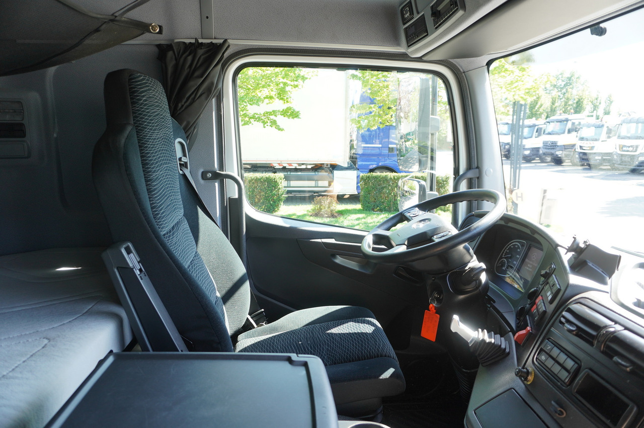MERCEDES-BENZ Atego 1223 / Bitemperature Refrigerator 12 EPAL / Full ADR / Sleeper cab / 175 tho. km leasing MERCEDES-BENZ Atego 1223 / Bitemperature Refrigerator 12 EPAL / Full ADR / Sleeper cab / 175 tho. km: obrázek 28