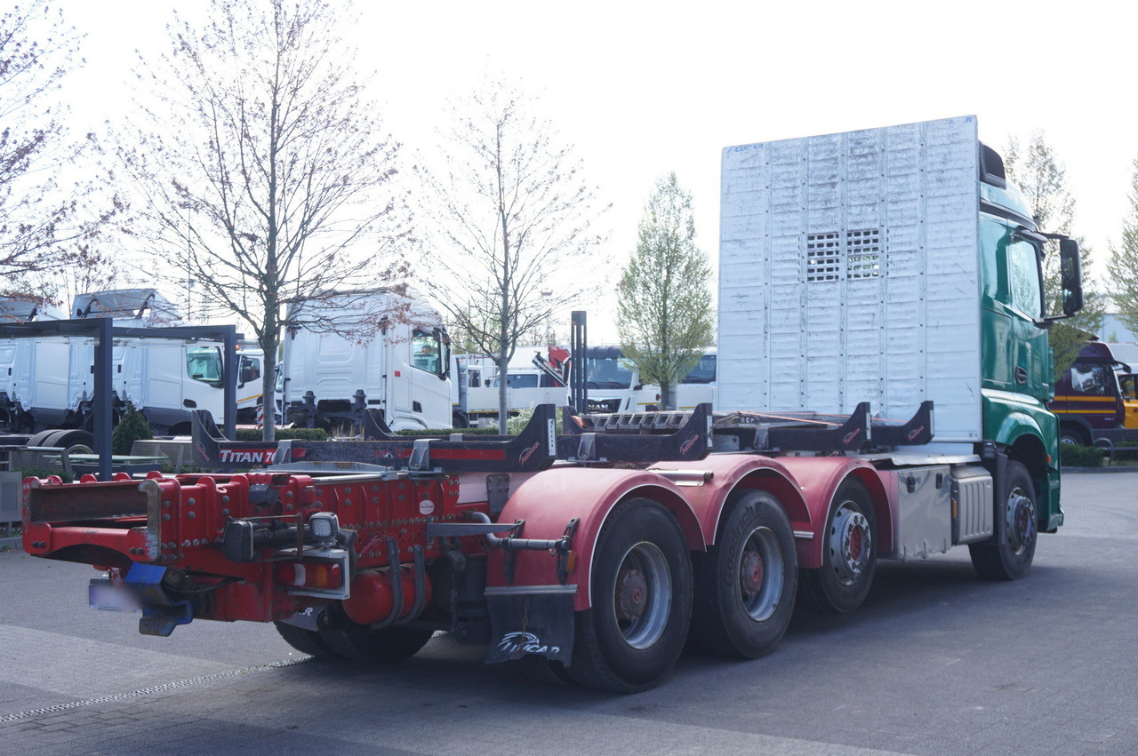 Podvozek s kabinou pro dopravu dřeva Mercedes-Benz Arocs 3563 8 × 4 / 630 HP / steered axle / Logging superstructure: obrázek 7