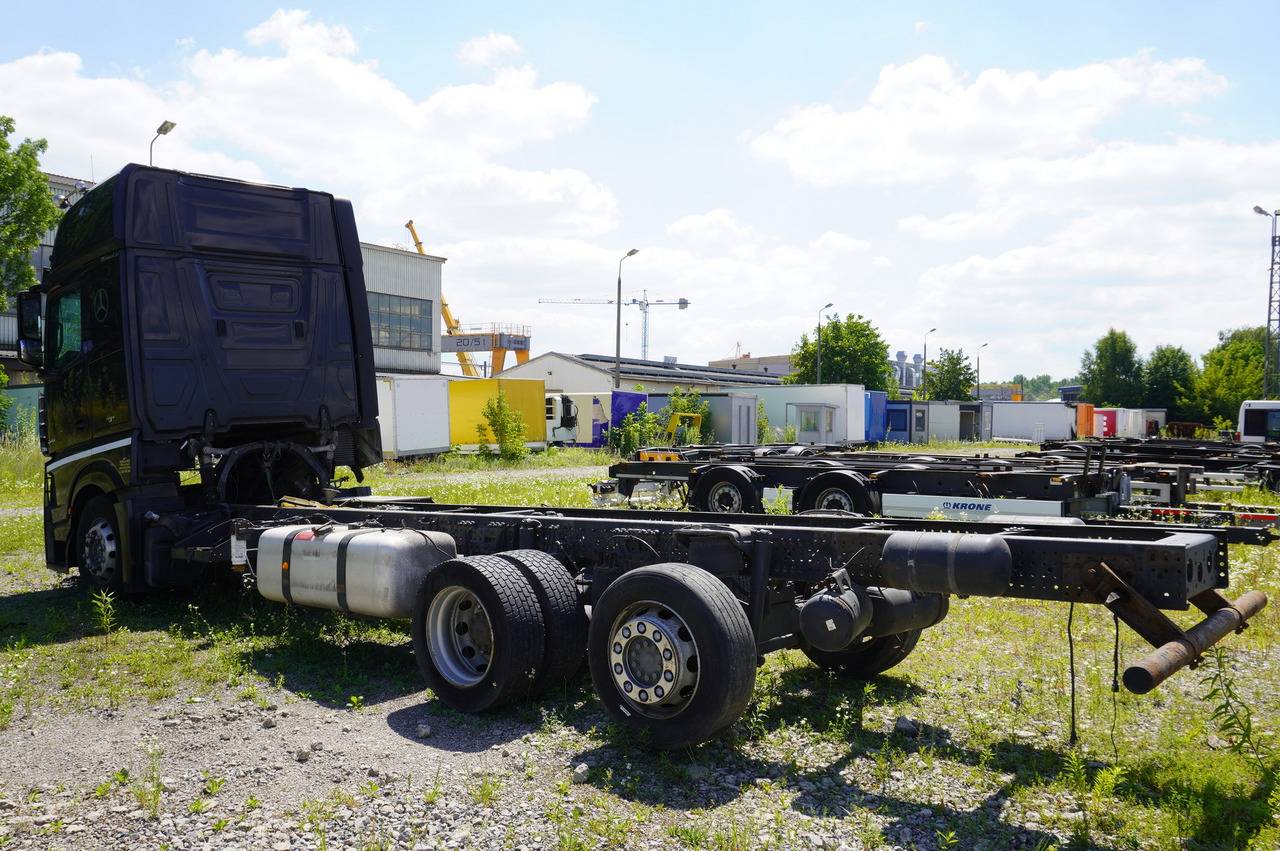 MERCEDES-BENZ Actros 2545 GIGA / without engine - Náhradní díly: obrázek 3 MERCEDES-BENZ Actros 2545 GIGA / without engine - Náhradní díly: obrázek 3
