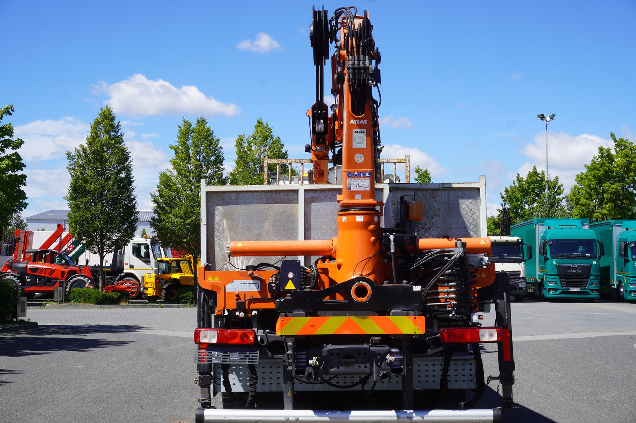 RENAULT C380 Comfort 6x4 / Atlas 6.1 T crane / range 12.3 m - Auto s hydraulickou rukou: obrázek 3 RENAULT C380 Comfort 6x4 / Atlas 6.1 T crane / range 12.3 m - Auto s hydraulickou rukou: obrázek 3