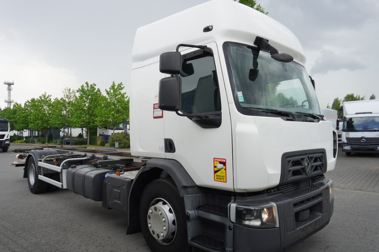 RENAULT D19 Wide Glob / BDF / load capacity 11t / 280 thousand km / tail lift - Podvozek s kabinou: obrázek 1 RENAULT D19 Wide Glob / BDF / load capacity 11t / 280 thousand km / tail lift - Podvozek s kabinou: obrázek 1