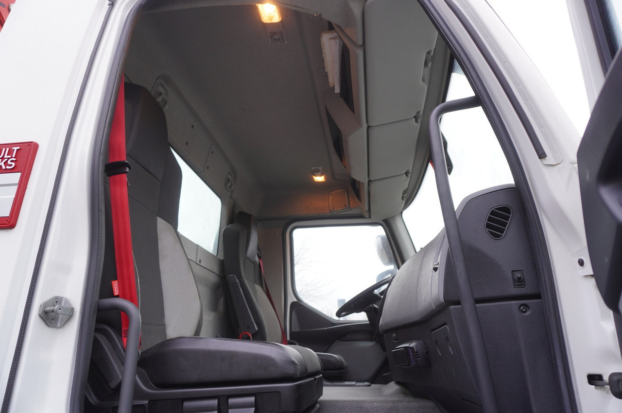 Auto s hydraulickou rukou RENAULT RENAULT C280 DTI 8 / FASSI crane 5.6 T / 560 MTH / range 8 m / Flatbed 15 EPAL: obrázek 23