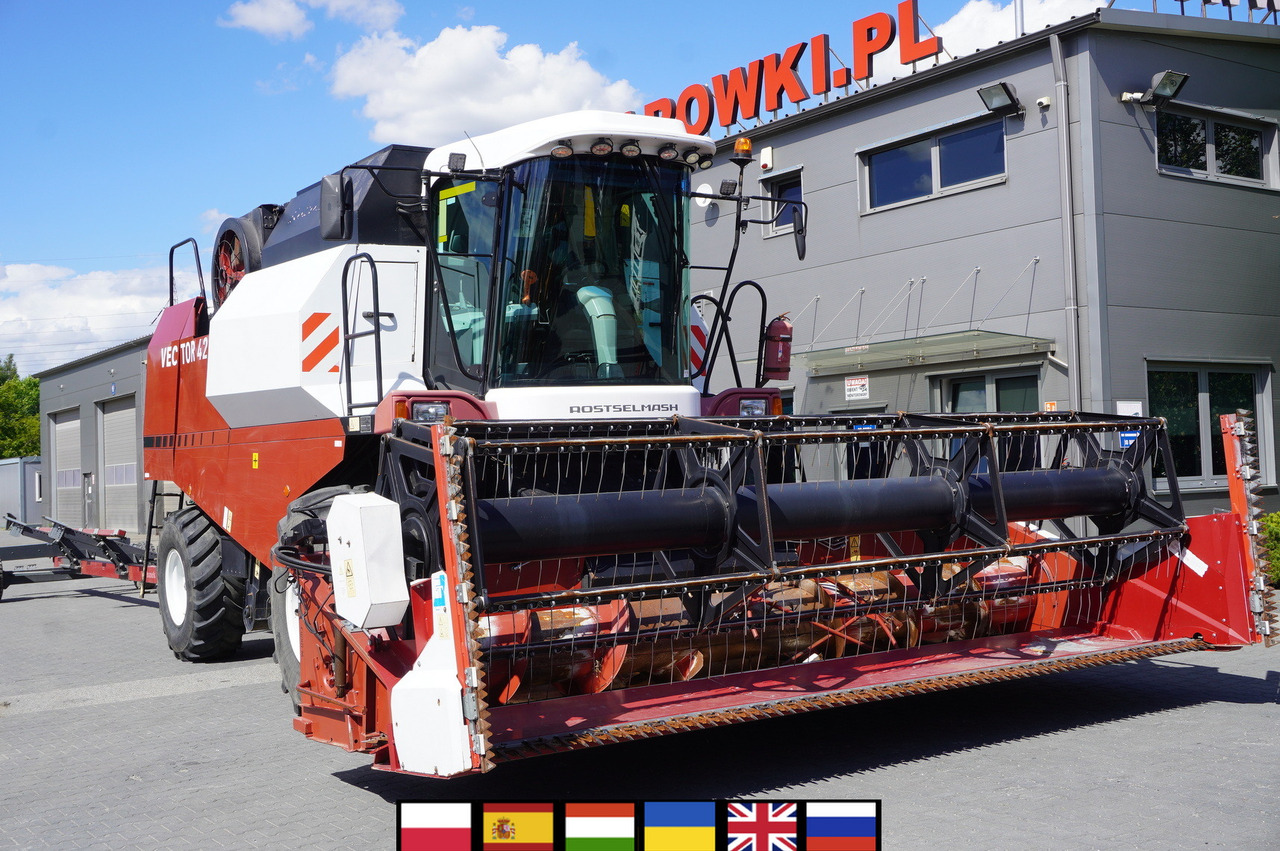 ROSTSELMASH VECTOR 425 RSM-101 grain harvester + Header 5 m + rapeseed harvesting extension / 2300 MTH - Sklízecí mlátička: obrázek 1 ROSTSELMASH VECTOR 425 RSM-101 grain harvester + Header 5 m + rapeseed harvesting extension / 2300 MTH - Sklízecí mlátička: obrázek 1