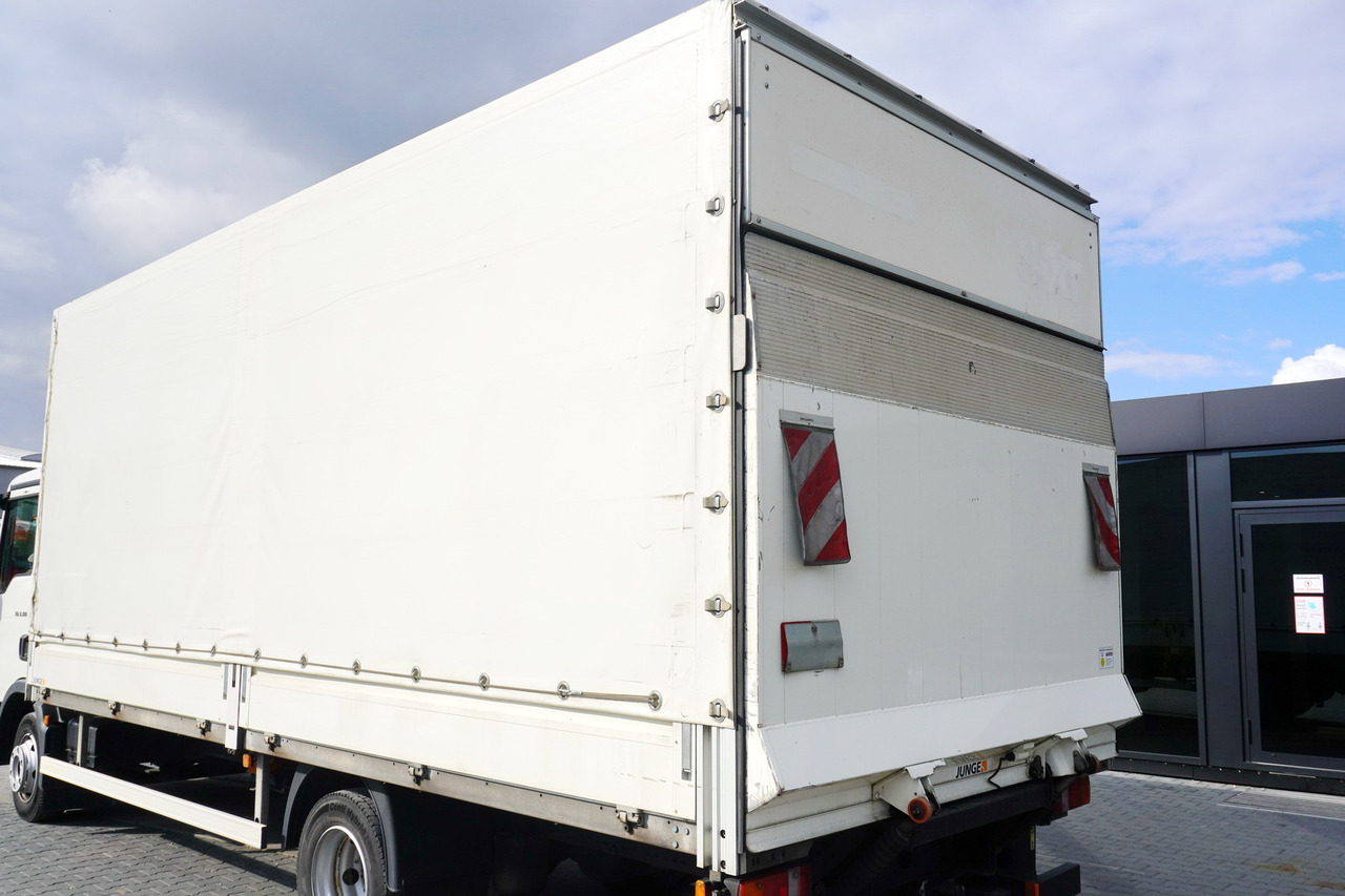 SAXAS Container body + lift Dhollandia 1000 kg - Skříňová nástavba: obrázek 4 SAXAS Container body + lift Dhollandia 1000 kg - Skříňová nástavba: obrázek 4