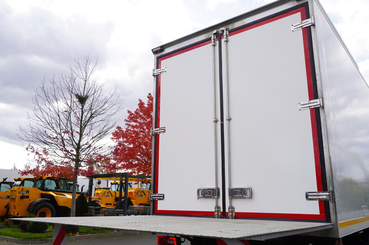 Chladírenský nákladní automobil SCANIA R500 E6 6x2 / Lecapitaine 21 EPAL refrigerator / Carrier Supra 1150 / 2021 / steered axle: obrázek 8