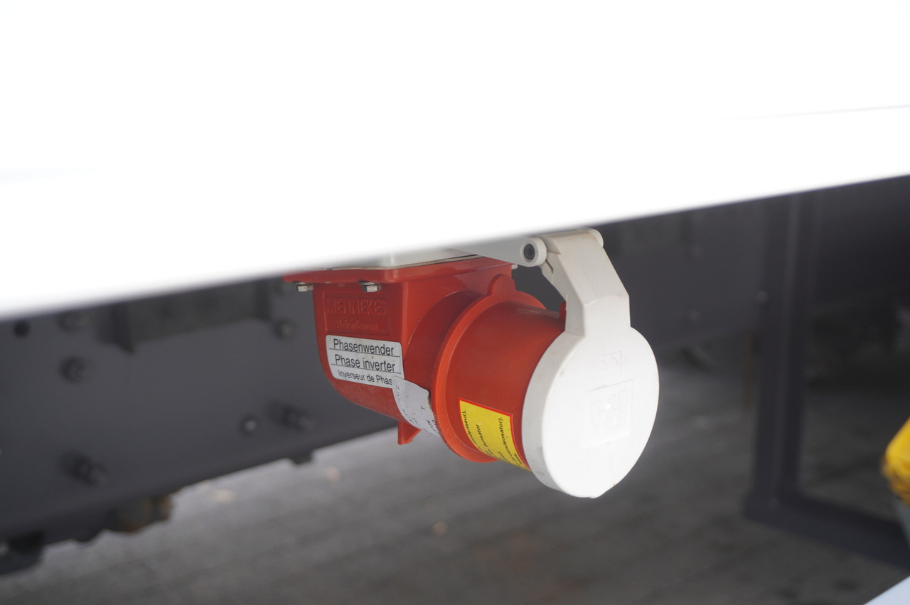 Chladírenský nákladní automobil SCANIA R500 E6 6x2 / Lecapitaine 21 EPAL refrigerator / Carrier Supra 1150 / 2021 / steered axle: obrázek 7