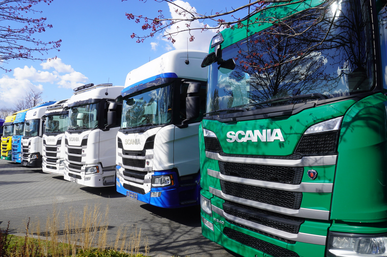 Auto s hydraulickou rukou SCANIA R650 V8 / 650 HP/ frame 8.8 m / steered 4th axis / 20 units: obrázek 11