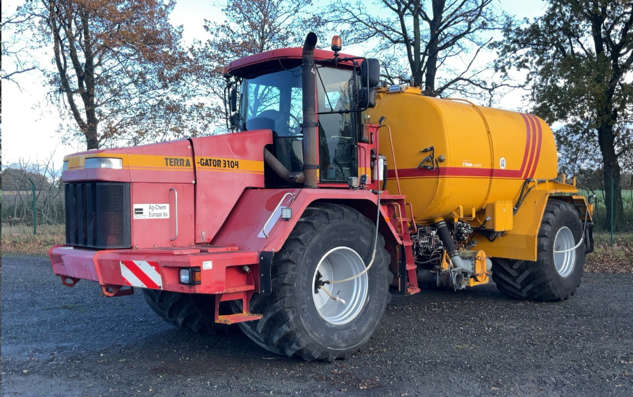 TERRA-GATOR TG 3104 Self-propelled liquid manure spreader - Rozmetadlo chlévské mrvy: obrázek 1 TERRA-GATOR TG 3104 Self-propelled liquid manure spreader - Rozmetadlo chlévské mrvy: obrázek 1