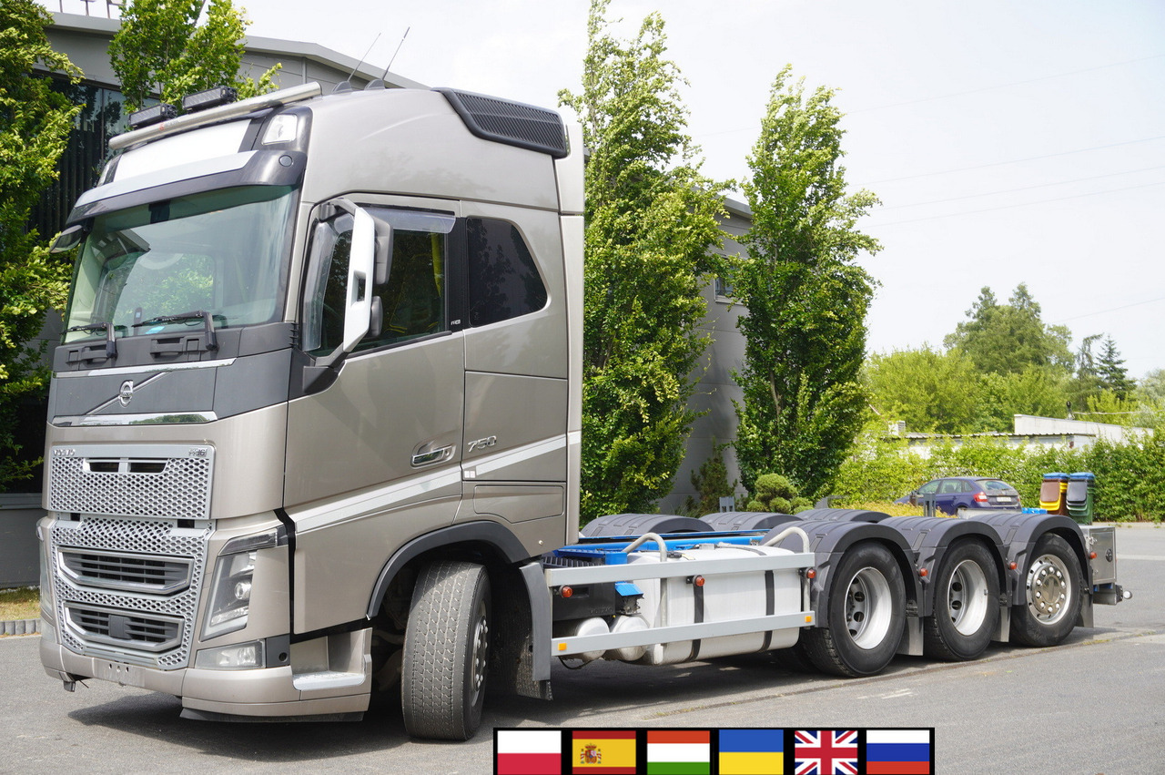VOLVO FH16 750 8x4x4 / 750 HP! / Frame 685 cm / Steered 4th axle - Podvozek s kabinou: obrázek 1 VOLVO FH16 750 8x4x4 / 750 HP! / Frame 685 cm / Steered 4th axle - Podvozek s kabinou: obrázek 1