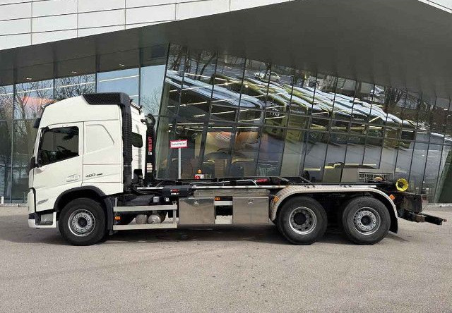 VOLVO FM 460 6X2*4 / HIAB ULT21S61 hooklift / 50 tho. km! / 2022 - Hákový nosič kontejnerů: obrázek 3 VOLVO FM 460 6X2*4 / HIAB ULT21S61 hooklift / 50 tho. km! / 2022 - Hákový nosič kontejnerů: obrázek 3