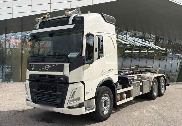 VOLVO FM 460 6X2*4 / HIAB ULT21S61 hooklift / 50 tho. km! / 2022 - Hákový nosič kontejnerů: obrázek 1 VOLVO FM 460 6X2*4 / HIAB ULT21S61 hooklift / 50 tho. km! / 2022 - Hákový nosič kontejnerů: obrázek 1