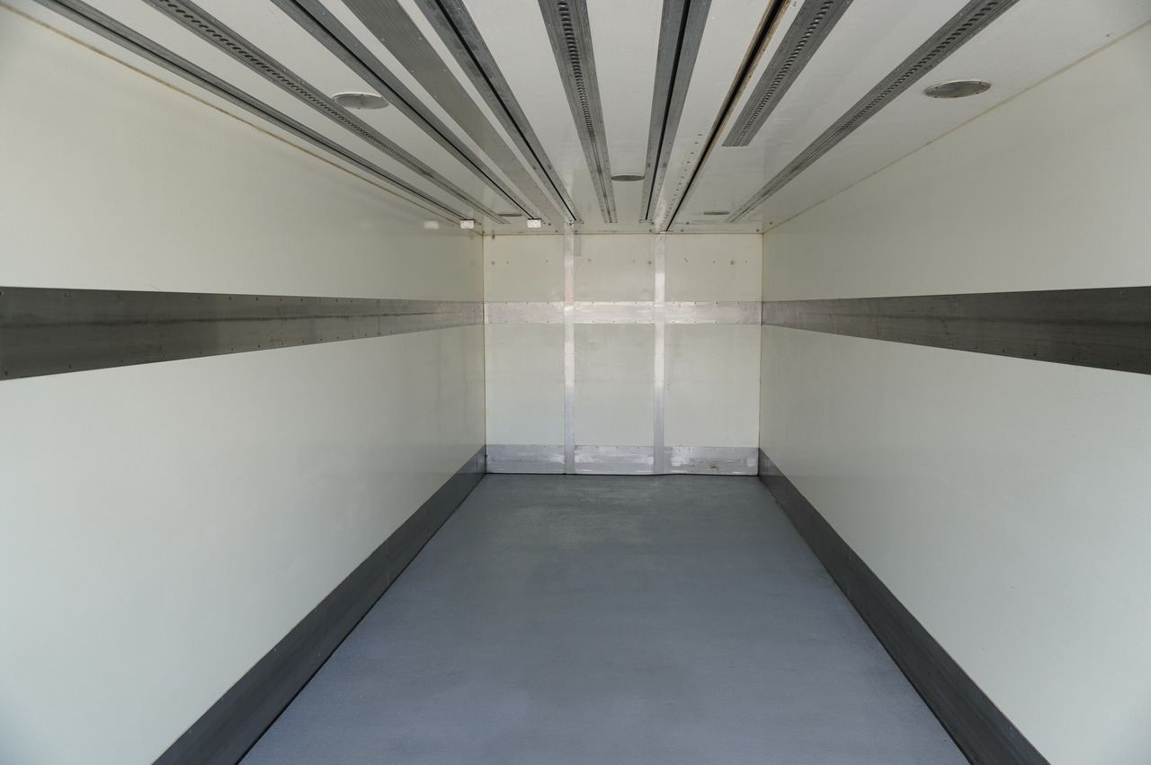 Chladírenský přívěs WECON Trailer Wecon Izoterma Wilke / ATP/FRC / 18 EPAL: obrázek 17 Chladírenský přívěs WECON Trailer Wecon Izoterma Wilke / ATP/FRC / 18 EPAL: obrázek 17