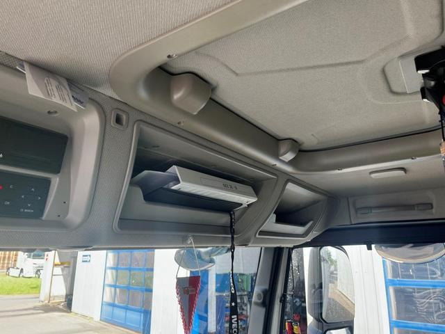 Iveco SWay 400 Lamberet Tiefkühlkoffer Thermo King LBW - Chladírenský nákladní automobil: obrázek 5 Iveco SWay 400 Lamberet Tiefkühlkoffer Thermo King LBW - Chladírenský nákladní automobil: obrázek 5
