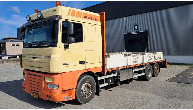 DAF XF 105 410 Spacecab 6x2 Euro 5 - Nákladní automobil valníkový/ Plošinový: obrázek 1 DAF XF 105 410 Spacecab 6x2 Euro 5 - Nákladní automobil valníkový/ Plošinový: obrázek 1